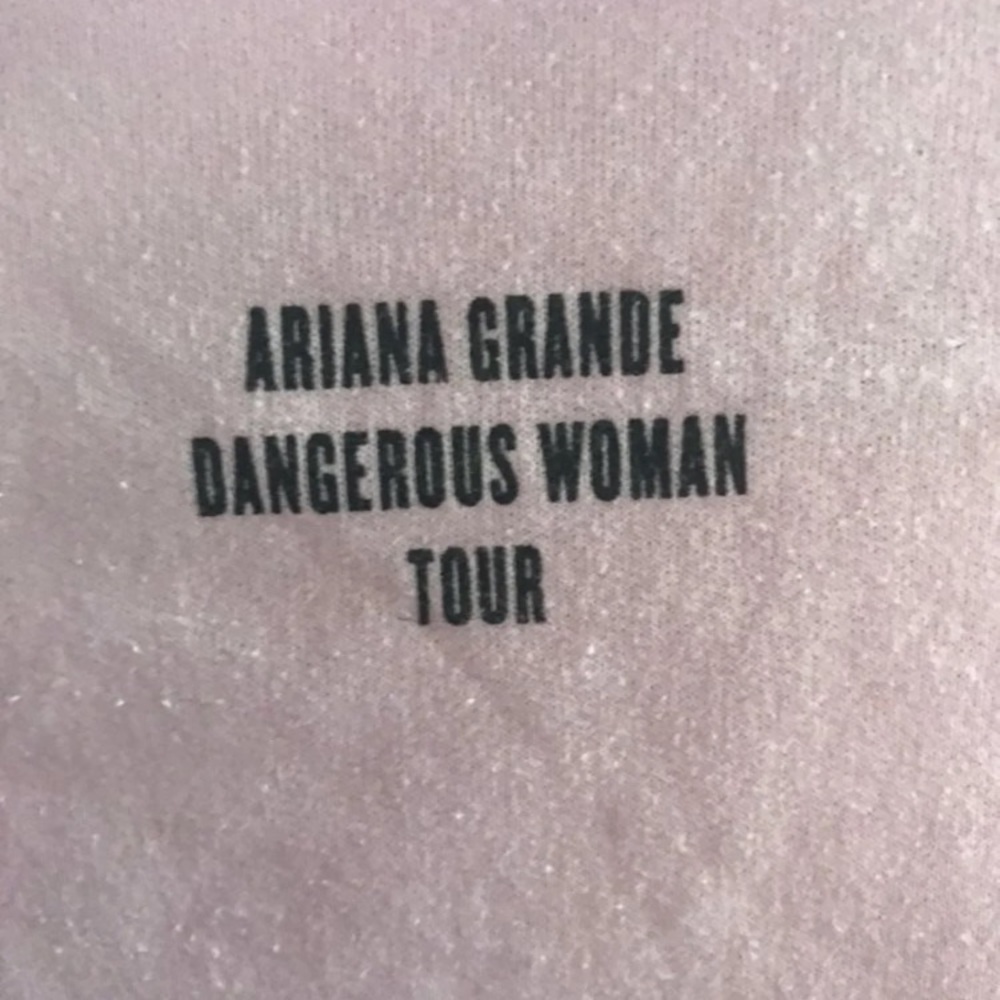 Ariana dangerous woman